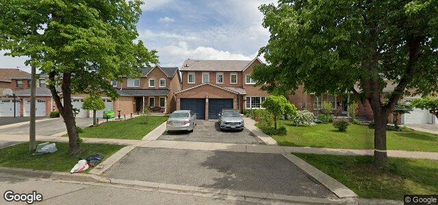 Larawan ng 54 Newbury Crescent sa Winnipeg, Manitoba