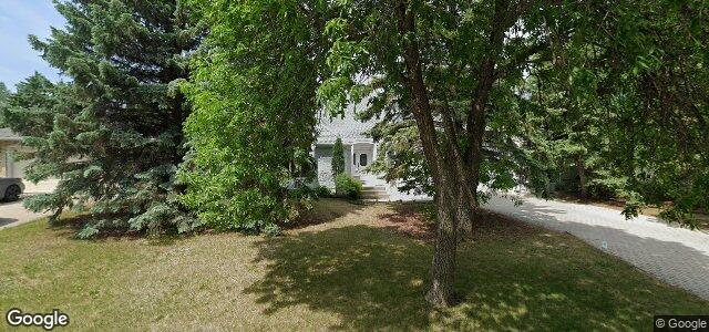 Larawan ng 55 Dunbar Crescent sa Winnipeg, Manitoba