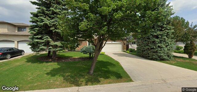 Larawan ng 61 Park Place E sa Winnipeg, Manitoba