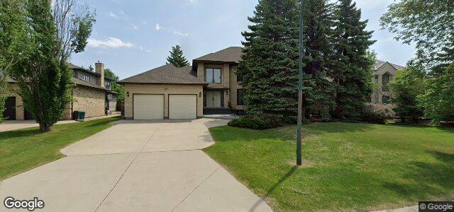 Photo of 727 Park Boulevard S in Winnipeg, Manitoba