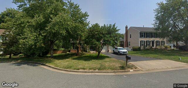 Photo of 8 Daventry Place in Winnipeg, Manitoba