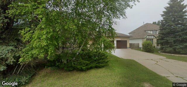 Larawan ng 82 Swindon Way sa Winnipeg, Manitoba