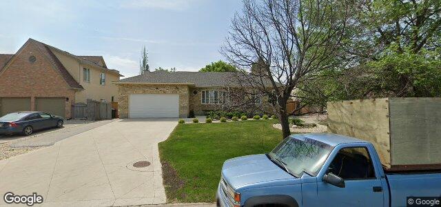 Larawan ng 99 Colchester Bay sa Winnipeg, Manitoba