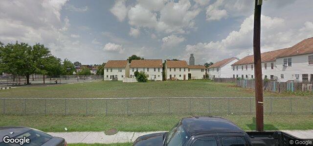 Larawan ng 421 Berkley Street sa Winnipeg, Manitoba