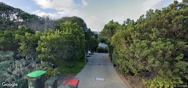 Larawan ng 50 Paradise Drive sa Winnipeg, Manitoba