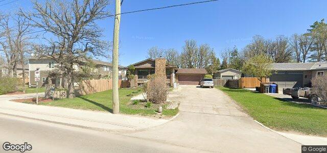 Larawan ng 5711 Roblin Boulevard sa Winnipeg, Manitoba