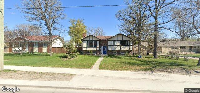 Larawan ng 5729 Roblin Boulevard sa Winnipeg, Manitoba