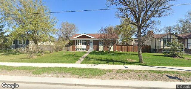 Larawan ng 5733 Roblin Boulevard sa Winnipeg, Manitoba