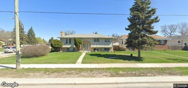 Larawan ng 5745 Roblin Boulevard sa Winnipeg, Manitoba