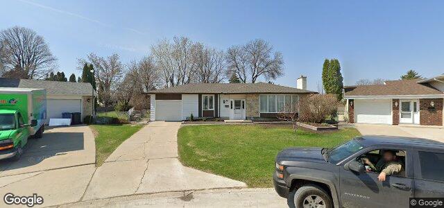 Larawan ng 10 Bonavista Place sa Winnipeg, Manitoba