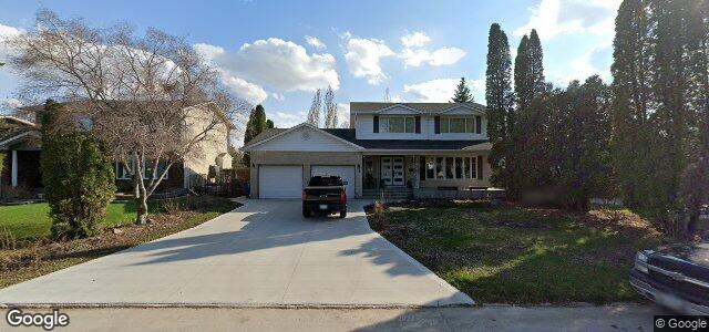 Larawan ng 10 Park Terrace Drive sa Winnipeg, Manitoba