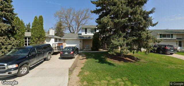 Larawan ng 11 Burntwood Crescent sa Winnipeg, Manitoba