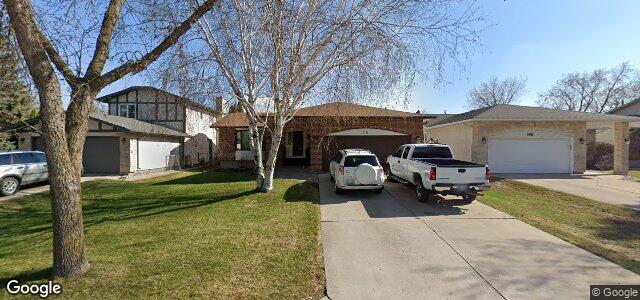 Larawan ng 110 Dayton Drive sa Winnipeg, Manitoba