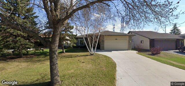 Larawan ng 114 Cliffwood Drive sa Winnipeg, Manitoba