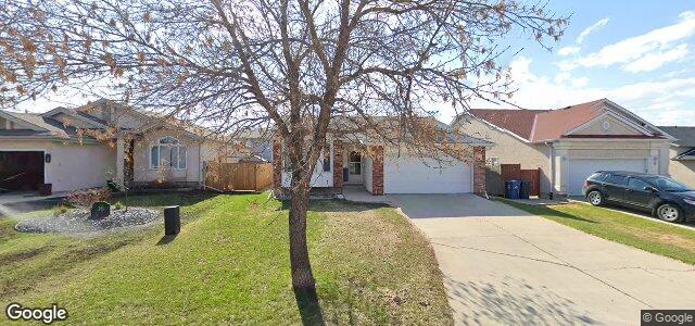 Larawan ng 12 Mount Laurel Crescent sa Winnipeg, Manitoba