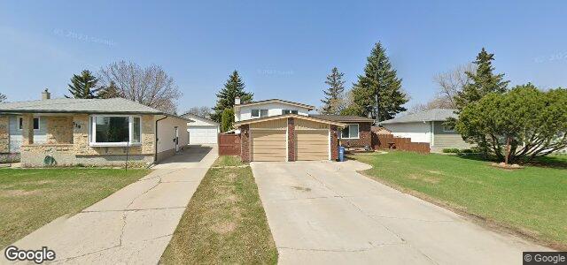 Larawan ng 123 Lake Park Drive sa Winnipeg, Manitoba