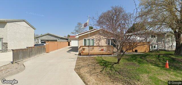 Larawan ng 124 Brookhaven Bay sa Winnipeg, Manitoba