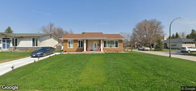 Larawan ng 129 Park Grove Drive sa Winnipeg, Manitoba