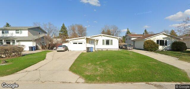 Larawan ng 134 Edgemont Drive sa Winnipeg, Manitoba