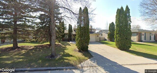 Larawan ng 14 Cliffwood Drive sa Winnipeg, Manitoba
