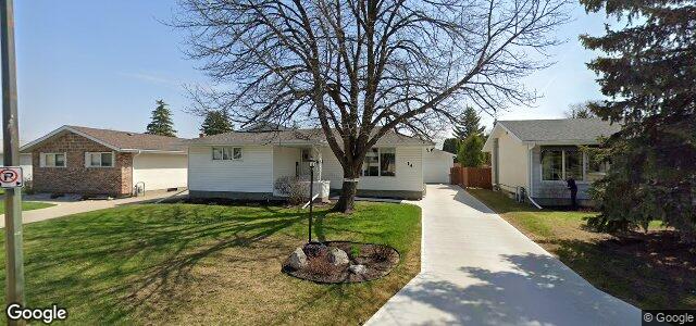 Larawan ng 14 Minaki Bay sa Winnipeg, Manitoba