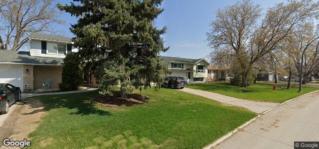 15 Burntwood Crescent（加拿大曼尼托巴省溫尼伯市）房屋照片