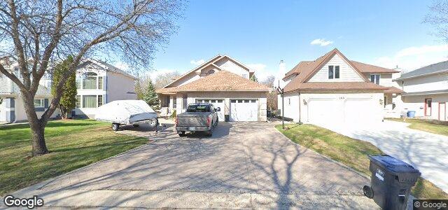 Larawan ng 164 Newcombe Crescent sa Winnipeg, Manitoba