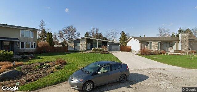 Larawan ng 18 Bayshore Cove sa Winnipeg, Manitoba