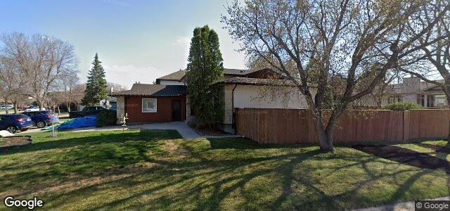 Larawan ng 18 Dayton Drive sa Winnipeg, Manitoba