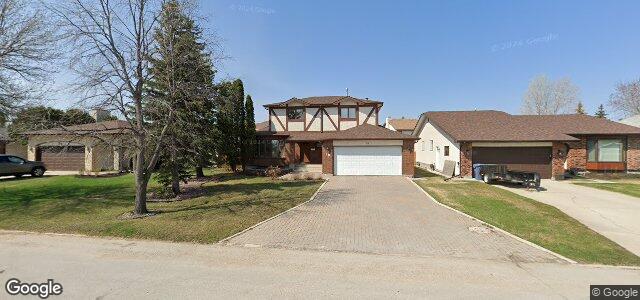 Photo of 18 Driftwood Bay in Winnipeg, Manitoba