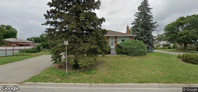 Larawan ng 18 Edgemont Drive sa Winnipeg, Manitoba