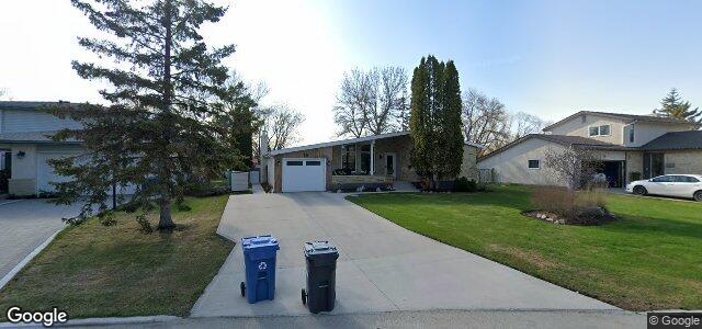Larawan ng 18 Lake Lawn Drive sa Winnipeg, Manitoba