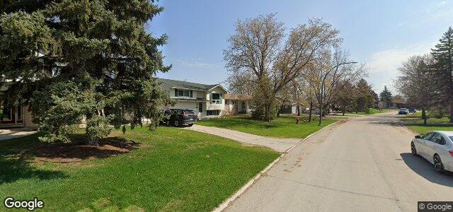 Larawan ng 19 Burntwood Crescent sa Winnipeg, Manitoba