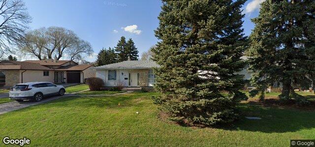 Photo of 19 Grover Hills Lane in Winnipeg, Manitoba