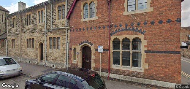 Larawan ng 2 Brereton Road sa Winnipeg, Manitoba