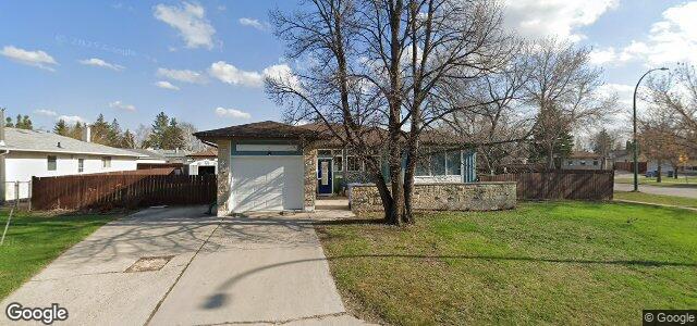 Larawan ng 2 Grover Hills Lane sa Winnipeg, Manitoba