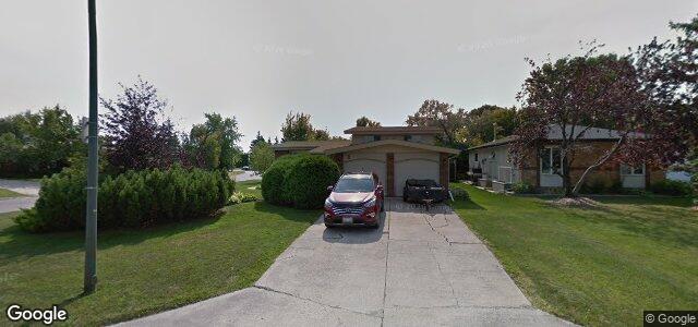 Larawan ng 2 Manbrough Place sa Winnipeg, Manitoba