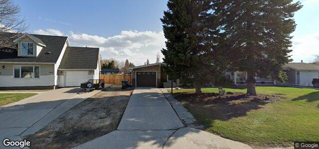 Larawan ng 227 Edgemont Drive sa Winnipeg, Manitoba