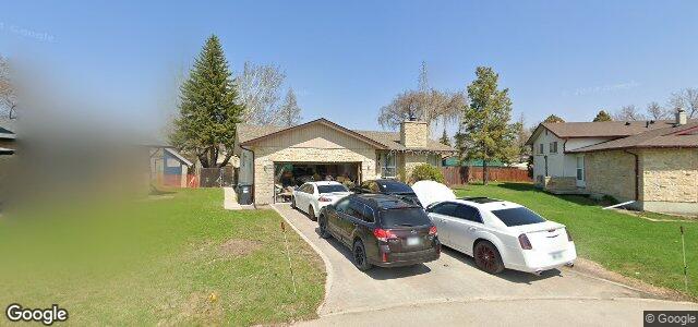 Photo of 3 Lakemere Place in Winnipeg, Manitoba