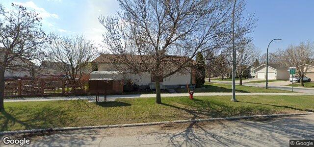 Larawan ng 3 St Hilaire Place sa Winnipeg, Manitoba