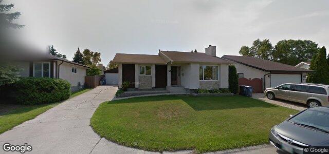 Larawan ng 30 Newcroft Road sa Winnipeg, Manitoba