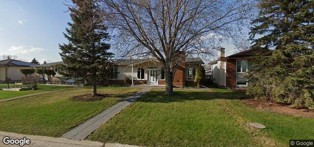 Larawan ng 31 Queensway Crescent sa Winnipeg, Manitoba