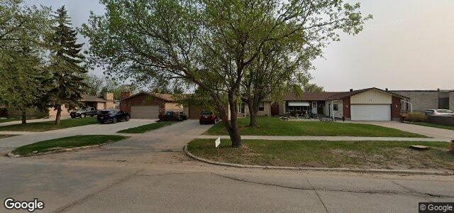 Larawan ng 38 Vermillion Road sa Winnipeg, Manitoba