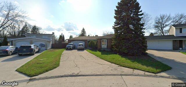 Larawan ng 4 Baywater Place sa Winnipeg, Manitoba