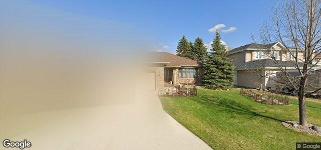 Larawan ng 41 Newcombe Crescent sa Winnipeg, Manitoba