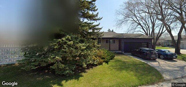 Larawan ng 42 Clearwater Road sa Winnipeg, Manitoba