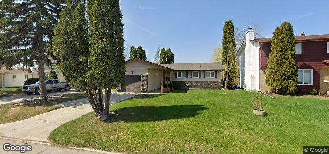 Larawan ng 43 Clearwater Road sa Winnipeg, Manitoba