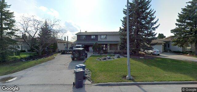 Larawan ng 44 Lake Lawn Drive sa Winnipeg, Manitoba