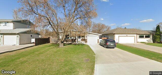 Larawan ng 45 Marwood Crescent sa Winnipeg, Manitoba