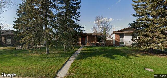 Larawan ng 51 Queensway Crescent sa Winnipeg, Manitoba